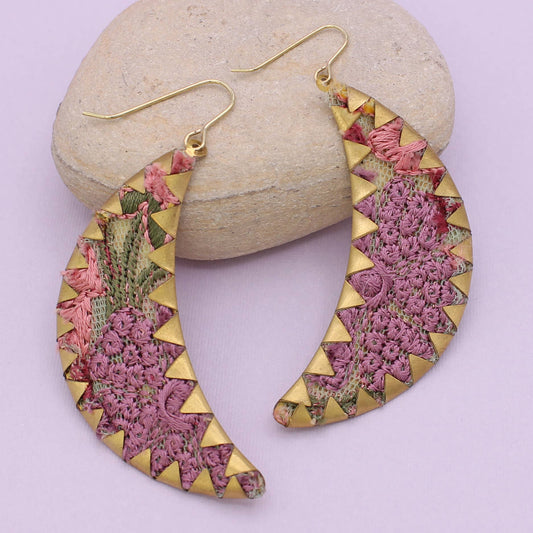 Pink Embroidered Crimped Set Moon Earrings